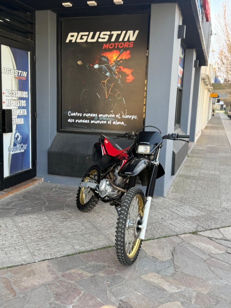 Honda XR 250 Tornado  — foto 3